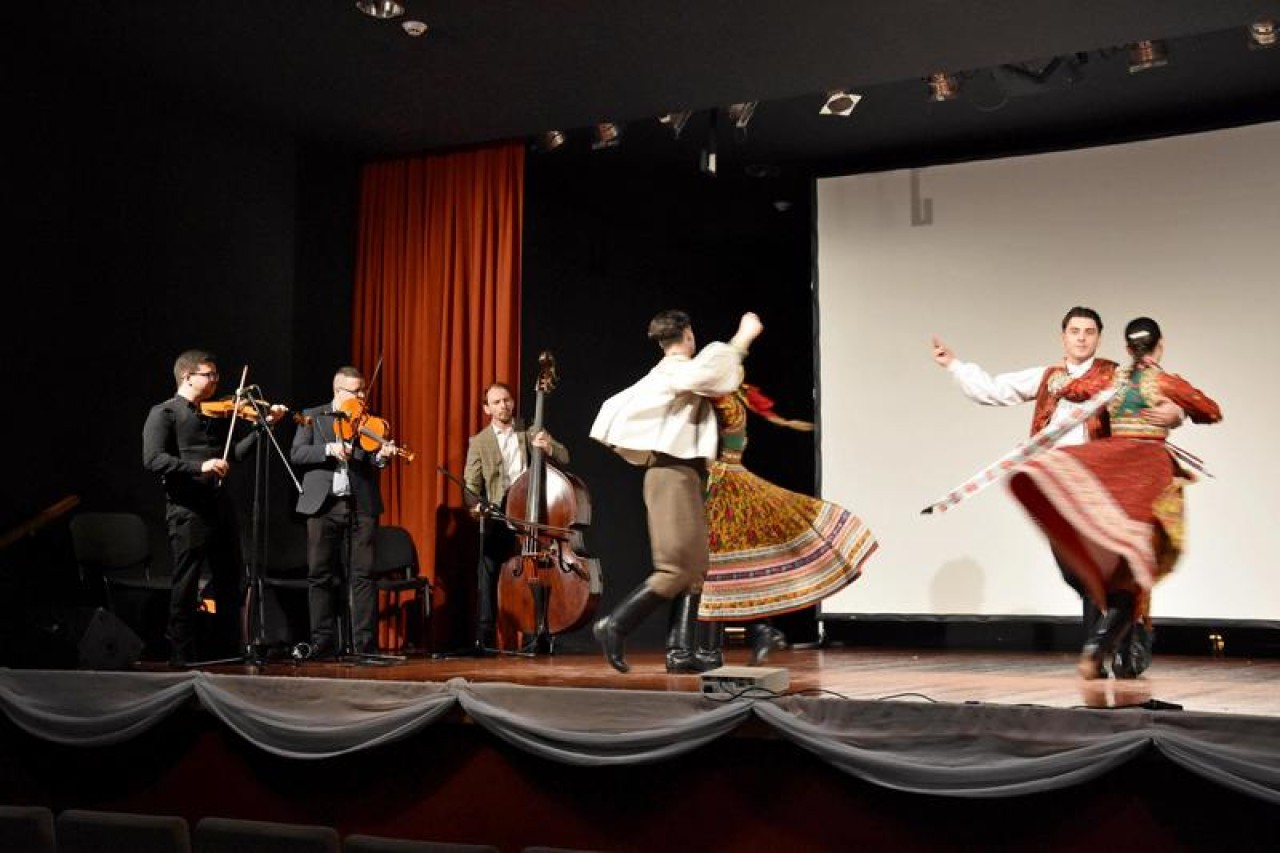 A Tánc 30 árnyalata